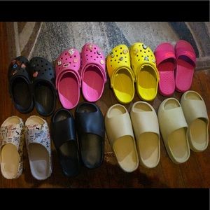 Crocs, slides